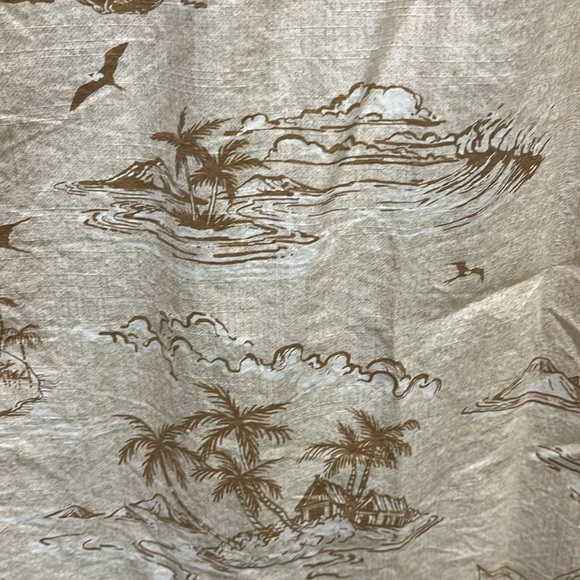 Quiksilver - waterman button up NWOT - Picture 4 of 4